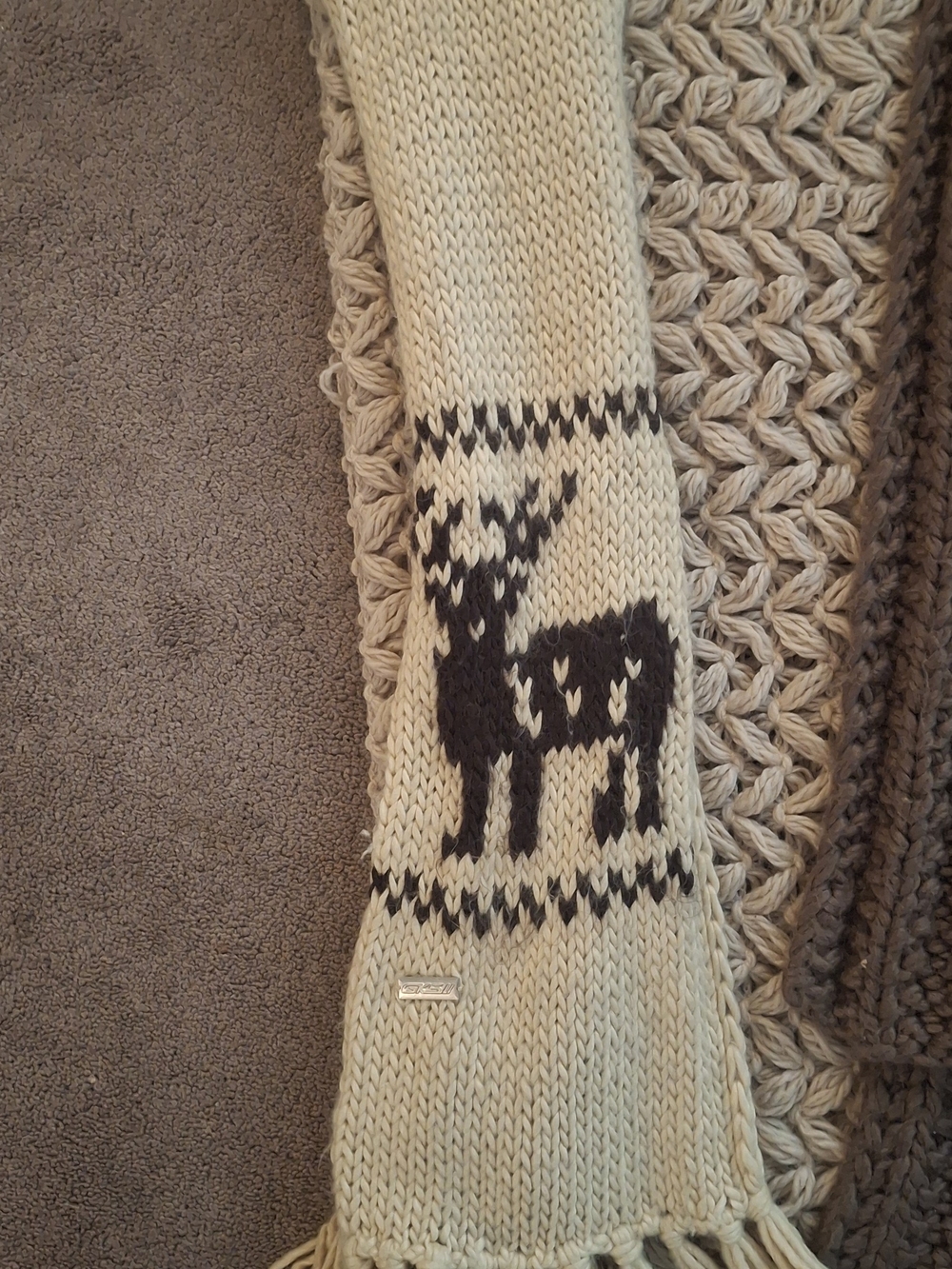 The North Face Chunky Knit Scarf in Brown and Cream